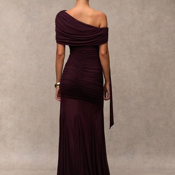 Red Violet Elegant Women's A-Line Flowing Dress - Picture 2 of 8